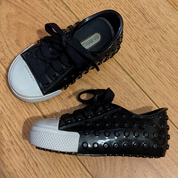 MINI MELISSA Polibolha Toddler Sneakers NWOT - Picture 7 of 10